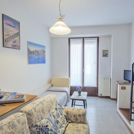 Appartamento Via De Vit Stresa Kültér fotó